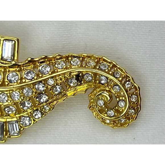 Vintage Nolan Miller Gold Crystal Rhinestone Seahorse Brooch Pin Nautical Brooch - Picture 6 of 8